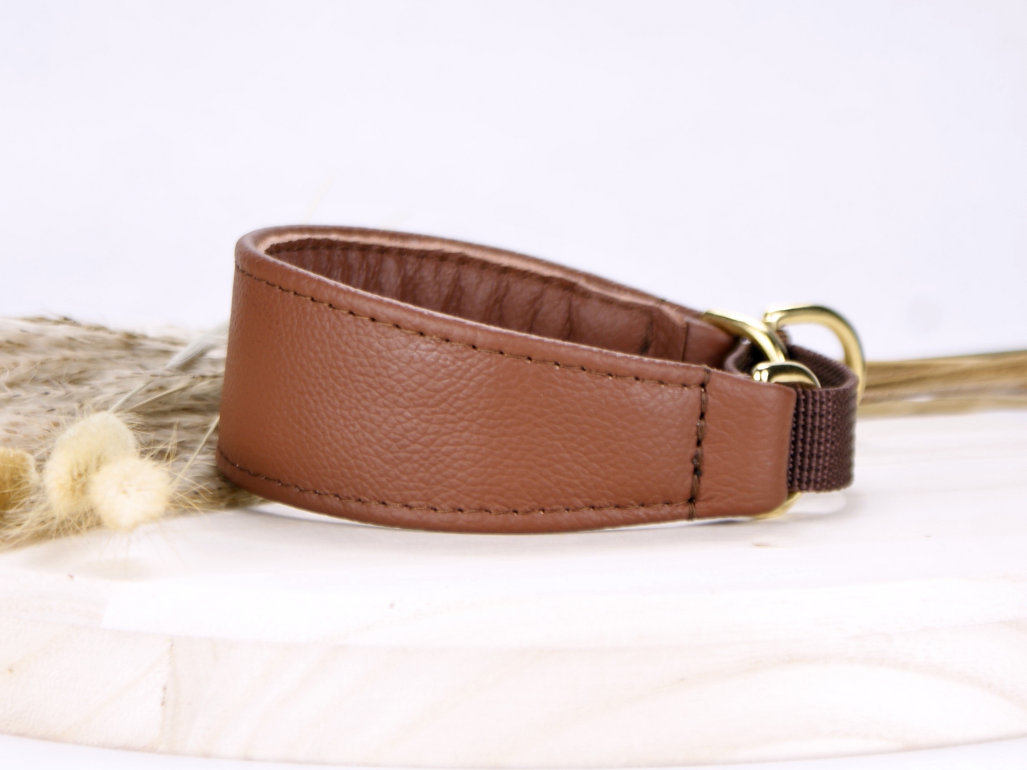 Zugstopp Basic in Mittelbraun, Messingbeschläge